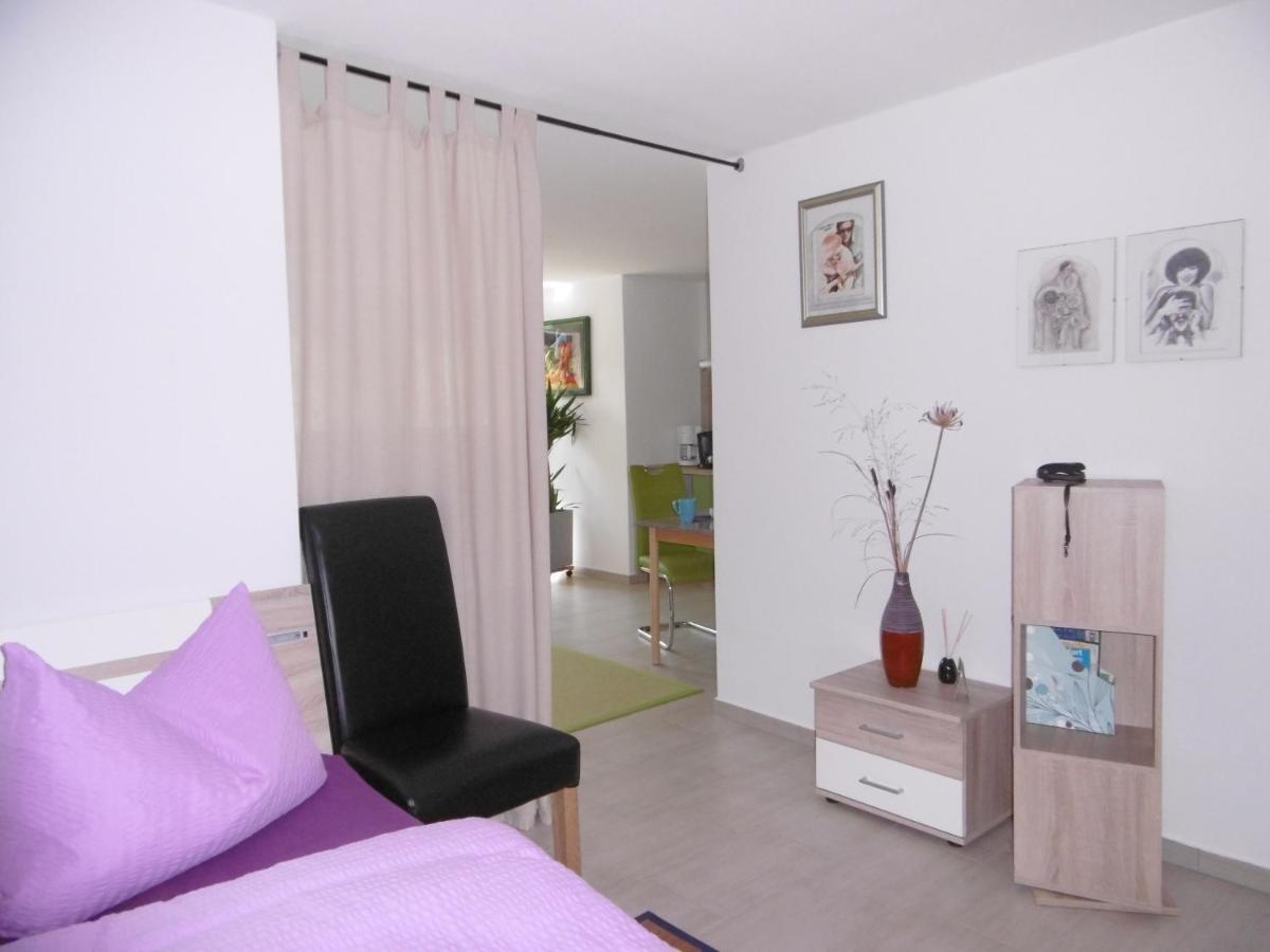 Ferienwohnungen Moritz Riechheim Bagian luar foto